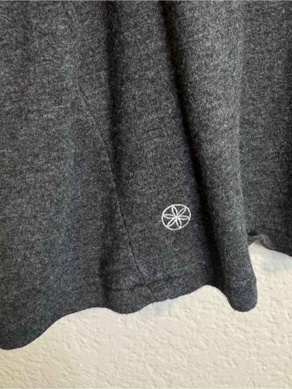 GAIAM SOFT Dark Charcoal Open-Front Draped Cardigan Pockets Thumb Hole - M - Picture 8 of 9